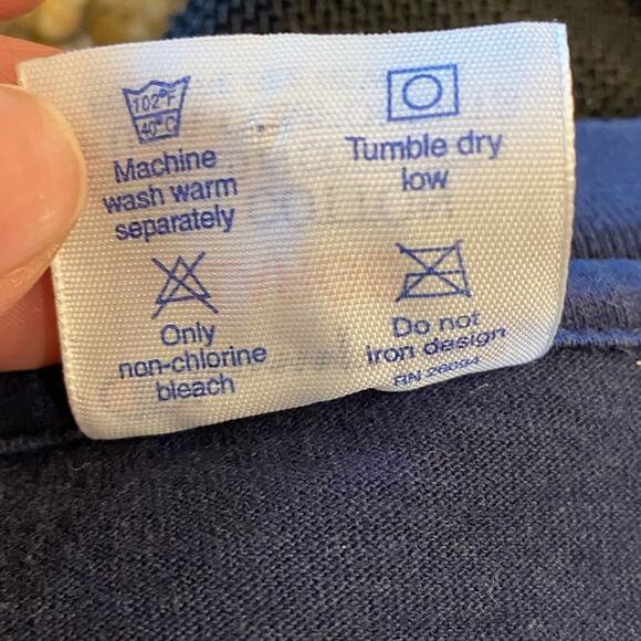 Vintage 1996 Olympics Champion T-shirt in a size extra-large navy short sleeve. - Picture 6 of 7